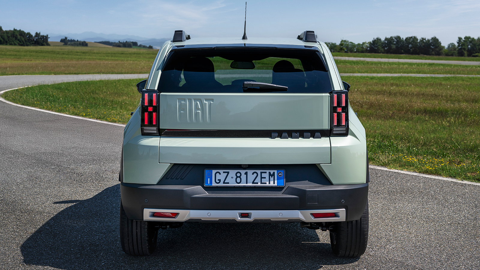 Νέο Fiat Grande Panda με... σκέτη βενζίνη και 100 άλογα 